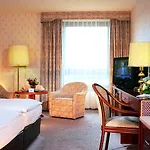 Maritim Hotel 4*