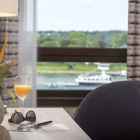 玛丽蒂姆柯尼希斯温特酒店