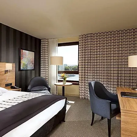 Maritim 4*