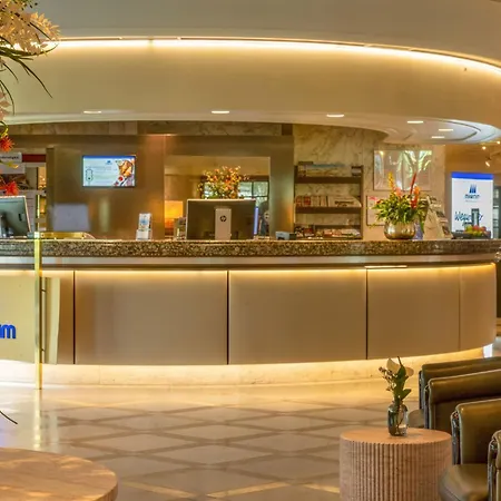 Ξενοδοχείο Maritim 4*